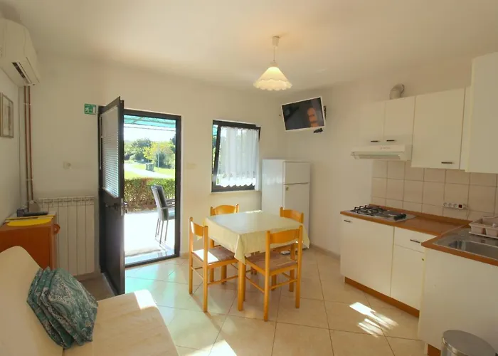 Monika 2 Pax * Novigrad (Istria)